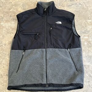 The North Face Polartec Fleece Vest Mens XL Gray Black Full Zip